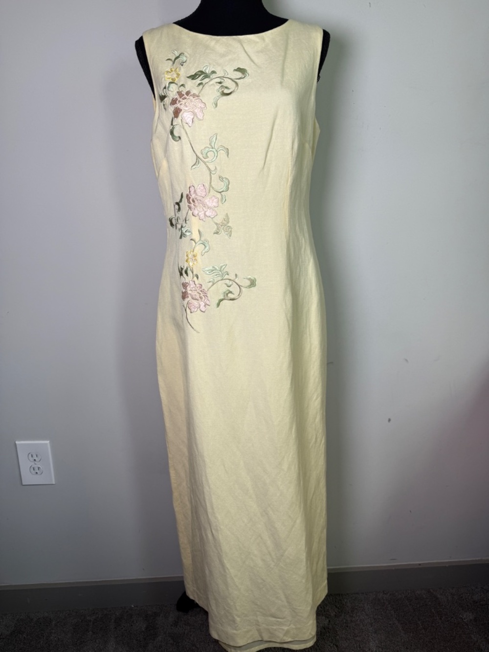 Jessica Howard Embroidered Floral Linen Maxi Dress Yellow Vintage Grandmacore 10